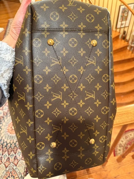 Louis Vuitton Monogram Canvas Hobo Bag - Brown - Picture 10 of 14